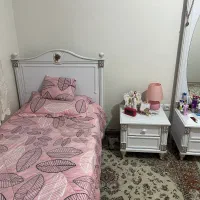 سرویس خواب و آینه کنسول و میز تحریر مارک آپادانا