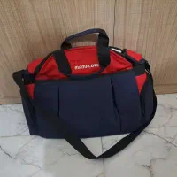 صندلی ماشین کودک و کیف|تخت و صندلی بچه|شاهینشهر, بانک استان|دیوار