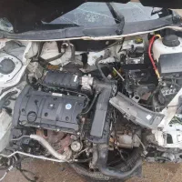 تصادفی پژو 206sd..V8..مدل 1396|خودرو سواری و وانت|شیراز, محمدیه|دیوار