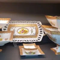 سرویس پذیرای لیلی و مجنون