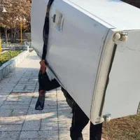 کارگرتنها.حمل جابجایی با خاور.بارگیری تخلیه
