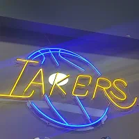 خدمات ساخت تابلو نئون وLED|فروشگاه و مغازه|سبزوار, قائم|دیوار