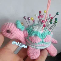 سرمدادی عروسک