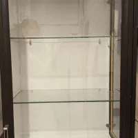 بوفه شیشه ای