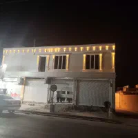 فروش دو باب آپارتمان مسکونی سه دهنه مغازه