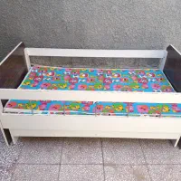 تخت و گهواره بچه|تخت و صندلی بچه|قم, انسجام|دیوار