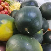 صندوق دار میوه فروشی