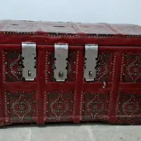 صندوقچه|کلکسیون اشیاء عتیقه|تربت جام, جامی|دیوار