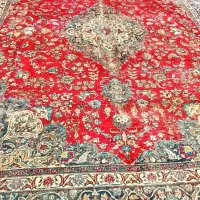 فرش دستبافت ۱۲متری و دوعدد کناره همگی سالم