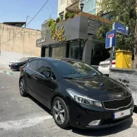 سراتو ۲۰۱۸ مشکی زیر قیمت فروشنده ۱۰۰٪