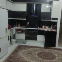 آپارتمان80متری/آسانسور/پارکینگ اختصاصی/خ ملت