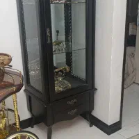 ویترین سه طبقه