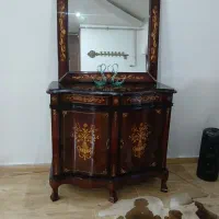 آینه و کنسول