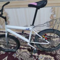 دوچرخه ۲۰  لوازمی بفروش می‌رسد|دوچرخه، اسکیت، اسکوتر|زابل, |دیوار