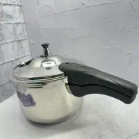 زودپز مایر آلمانی کف چدن/درب پیرکس/جهیزیه|ظروف پختوپز|آباده, |دیوار