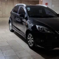 ام وی ام ۳۱۵ اسپرت لاکچری