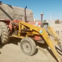 یک دستگاه تراکتور مدل 71 بابیل