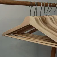 چوب لباسی چوبی