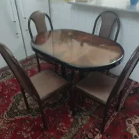 میز غذاخوری ورق بزنید