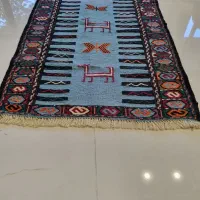 3 عددگلیم فرش دستباف و 5عدد کوسن دستباف