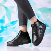 کفش پاندا|کیف، کفش، کمربند|شوشتر, |دیوار