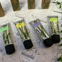 کرم دست و لوسیون بدن میکاوین