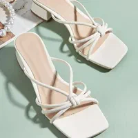 دمپایی مدل اریکا عمده کفش کتونی صندل