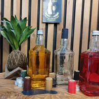بطری چهار گوش شفاف شیشه ای ( نگین)