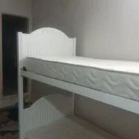تخت دو طبقه