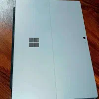 سرفیس پرو ۵ با کیبورد