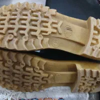 چکمه سالم.مارکدار هست.شماره ۴۴-۴۳|کیف، کفش، کمربند|رشت, سعدی (تختی)|دیوار