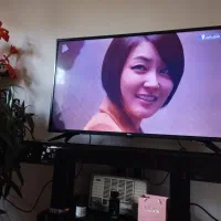 تلویزیون 43 اینچ  LG  اصل کره (پایه بغل)