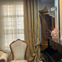 پرده و ۴ عدد کوسن