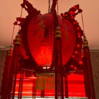 لوستر قرمز|لوستر و چراغ آویز|اراک, |دیوار