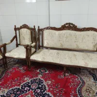 فروش یه ست مبل هفت نفره سلطنتی با تخت