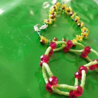 دستبند وگردنبندیلدایی|بدلیجات|دامغان, |دیوار