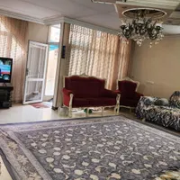 منزل ویلایی درب حیاط ۱۵۷ متر خ عادل پور ( ۴ سقف )|فروش خانه و ویلا|اصفهان, بهارستان (مخابرات)|دیوار