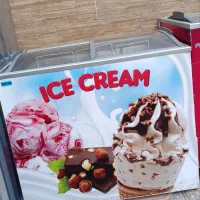 یخچال بستنی