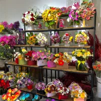 نیروی کار گل فروشی