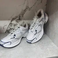 کفش مجلسی|کیف، کفش، کمربند|خرمآباد, |دیوار