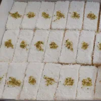 انواع کیک و شیرینی خشک وتَر