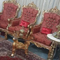 مبل ۹نفره سلطنتی همراه سه میز بزرگ دوتاعسلی