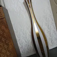 گلدان طلایی