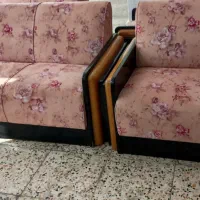 مبل ۷نفره کاملا سالم با میزجلو مبلی بزرگ فقط ۳تومن|مبلمان خانگی و میز عسلی|رشت, نخودچر|دیوار