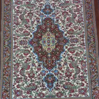 فرش دستبافت گل ابریشم