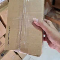 همکار خانم انبار و فروش آنلاین