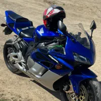Cbr 1000 2006سری اول|موتورسیکلت|تهران, فلسطین (میدان انقلاب)|دیوار