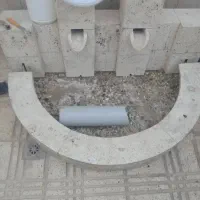 ابنما باپمپ وسنگ داخلش است سالم