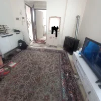 آپارتمان۴۳متراسانسوردار نقاشی شده خ کمیل خرمشهر