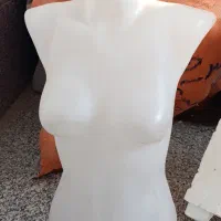 مانکن و صندلی مغازه